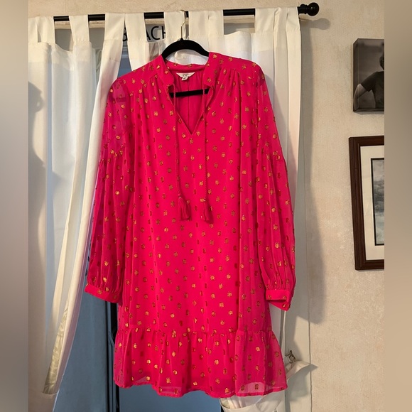 crown & ivy Dresses & Skirts - Crown & Ivy Pink and gold dress size M